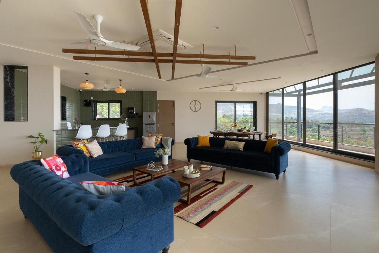 Pearl Lakeview Mansion By Stayvista - Lakeside Villa With Infinity Pool, Jacuzzi, In-House Theatre & Games Room Igatpuri Esterno foto